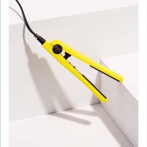 PYT mini yellow straightener